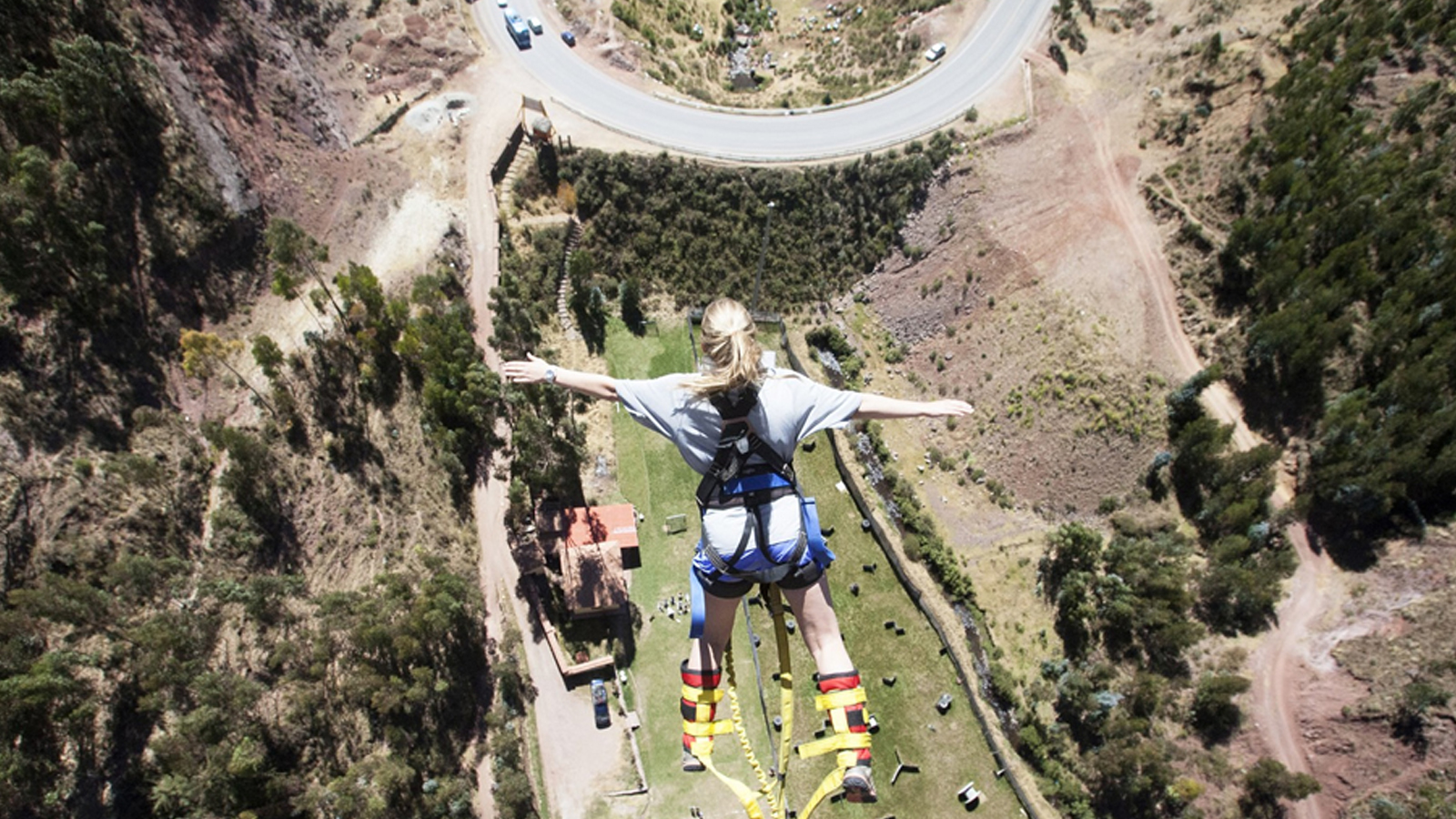 Foto 2 de Slingshot ou Catapulta 